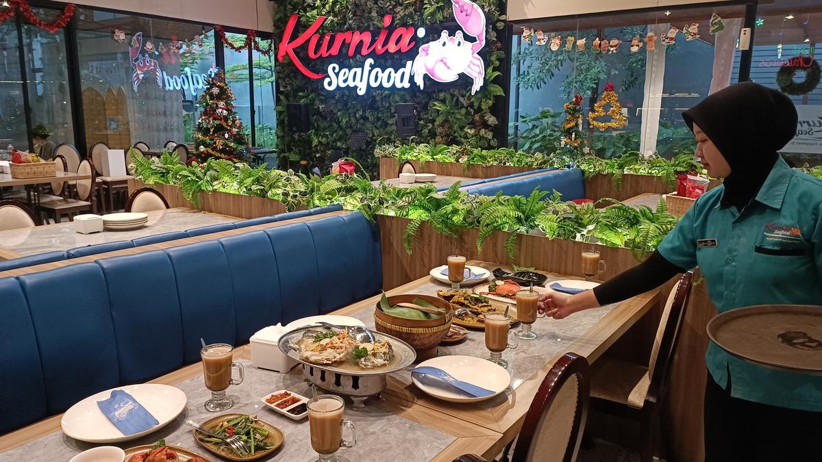 20 Tempat Makan di Semarang yang Wajib Dicoba, Dari Kuliner Legendaris hingga Hits Kekinian