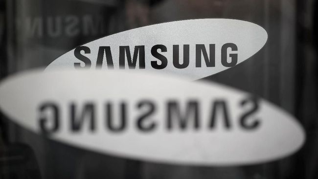 Samsung Siapkan HP Lipat Tiga Pertama, Peluncuran November 2025