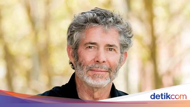 Tiga Dosen Terkaya di Dunia dengan Kekayaan Miliaran Dolar