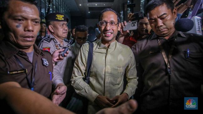 Nadiem Makarim Ditahan Tersangka Kasus Korupsi Pengadaan Laptop Chromebook