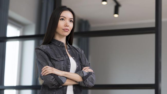 5 Ciri Perempuan yang Telah Menghadapi Berbagai Ujian Hidup dan Menjadi Lebih Tangguh